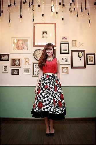 Bùi Bích Phương dịu dàng.