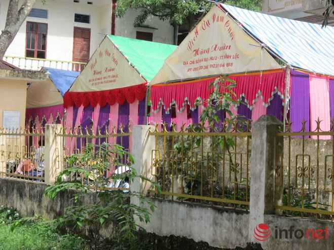 Viện trưởng Viện kiểm sát huyện tổ chức tiệc cưới con tại cơ quan