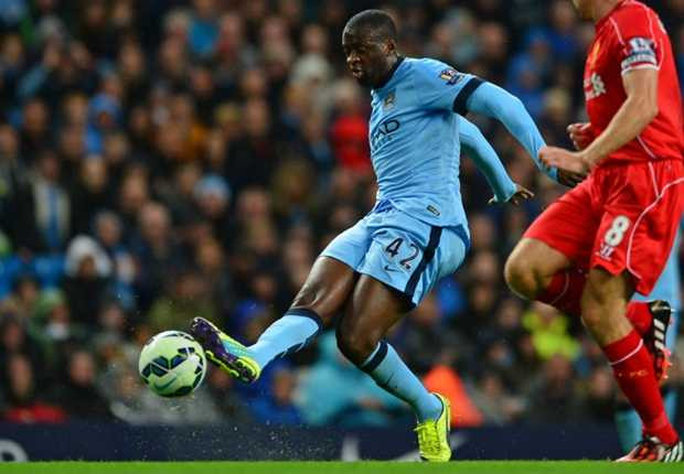 Yaya Toure ấn tượng với hai bản hợp đồng bom tấn của Man Utd