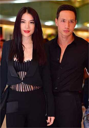 Sánh vai cùng cô là nam diễn viên Việt Kiều Kim Lý, người được dư luận đồn thổi là 'người tình' của cô thời gian vừa qua.