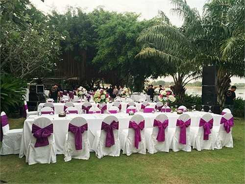 Toàn bộ việc trang trí đều do một tay ông xã Thu Thủy sắp xếp.