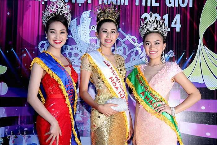 Sau những lùm xùm liên quan đến vụ ‘bể show' tại Nhật, cuộc thi Hoa hậu Việt Nam Thế giới 2014 cũng đã kết thúc thành công sau đêm đăng quang tại Las Vegas Sun Hotel - Campuchia vào tối ngày 31/10. 