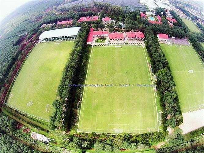 Học viện HAGL Arsenal JMG không chỉ nổi tiếng bởi đào tạo chuyên môn bậc nhất Việt Nam hiện nay...