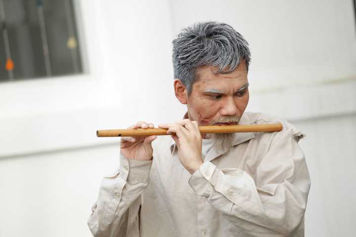 Khắc Việt