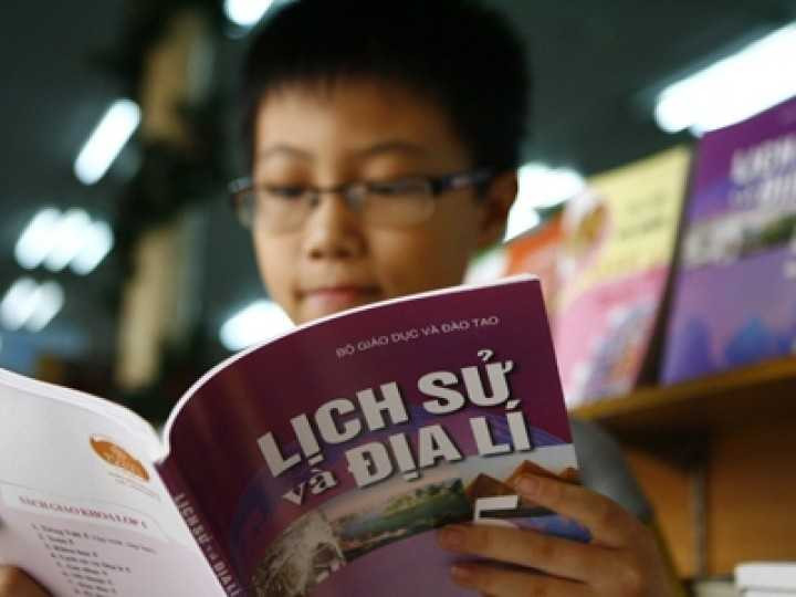 chương trình, sách giáo khoa