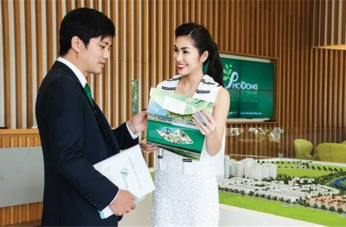 Gần đây, Công ty Cổ Phần Xây dựng Sài Gòn (SCC), chủ đầu tư dự án khu đô thị PhoDong Village 41ha (tọa lạc tại giao lộ đường Đồng Văn Cống và đường Vành Đai Đông, Phường Cát Lái, Quận 2, TP.HCM) cũng đã công bố diễn viên Tăng Thanh Hà làm đại sứ thương hiệu trong ngày mở bán đợt 1 (giai đoạn 1). 