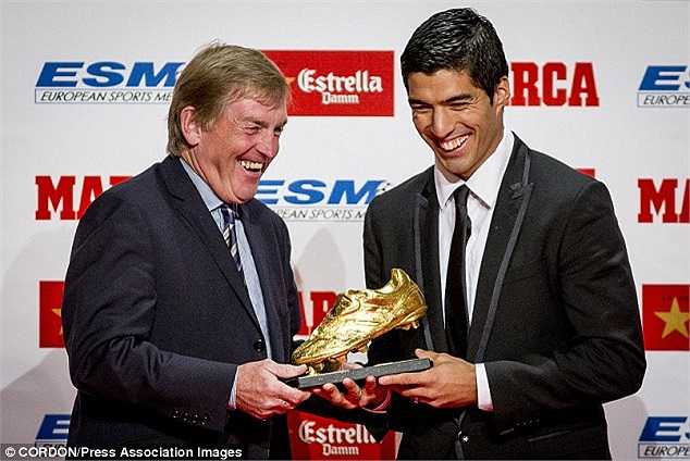 Luis Suarez sang Barca sau phong độ ấn tượng ở Liverpool. Tuy nhiên, anh chưa có bàn thắng chính thức nào cho đội bóng mới sau khi hết hạn treo giò