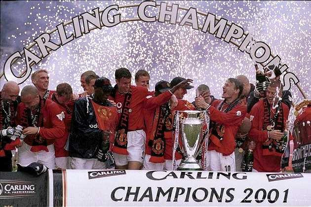 Hoàn tất cúa hat-trick danh hiệu vào năm 2001 sau khi giành Carling cup