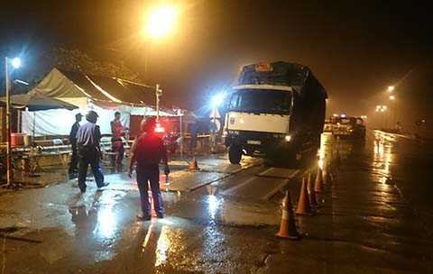 Trạm cân Hải Dương, Quốc lộ 5, Tổng cục Đường bộ, xe quá tải, Cảng Cái Lân