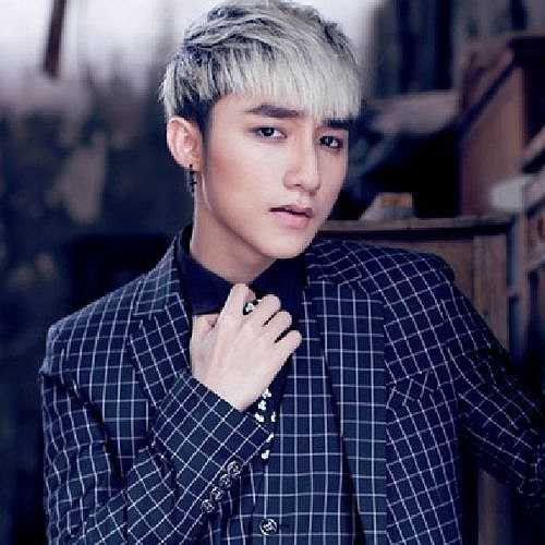 Đó là lý do mà mới đây nhất Sơn Tùng bị loại khỏi Làn sóng xanh.