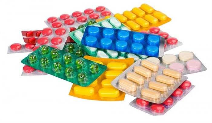 Tùy ý sử dụng một loại thuốc cảm: Trên thực tế, thuốc cảm được bày bán tràn lan trên thị trường, hầu hết là các thành phần hợp chất và liều lượng không giống nhau, với các thành phần khác nhau thì điều trị các triệu chứng cảm khác nhau.