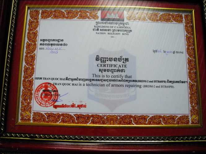 Nông dân Việt sửa xe bọc thép Campuchia sáng tạo thế nào?