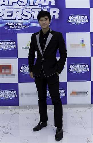 Đúng như tên gọi của nó, chương trình là một quá trình tìm kiếm những nghệ sỹ toàn năng, họ không chỉ khẳng định tên tuổi trong lĩnh vực phim ảnh, mà họ còn có khả năng ca hát, nhảy múa.