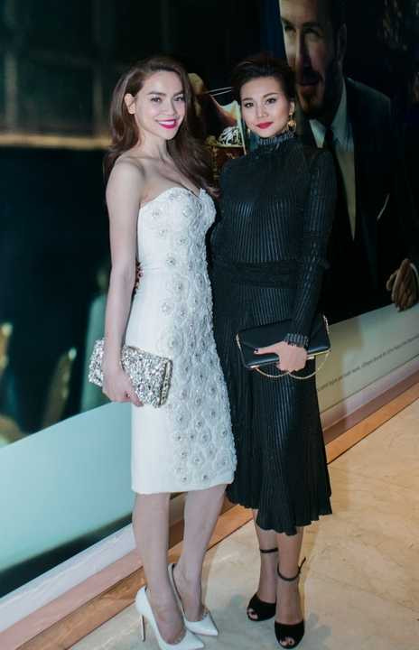 Với những sự kiện quan trọng, Thanh Hằng luôn lựa chọn bộ cánh đơn giản, sang trọng, đẳng cấp. 