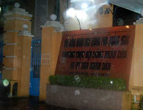 Trụ sở ủy ban thành phố Quảng Ngãi bị kẻ gian đột nhập