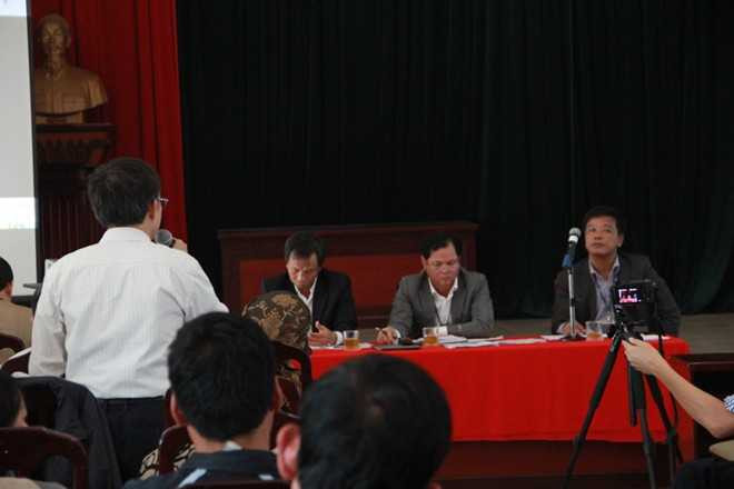 Bộ Tư lệnh thủ đô nói gì về 'đường cong dát vàng'?