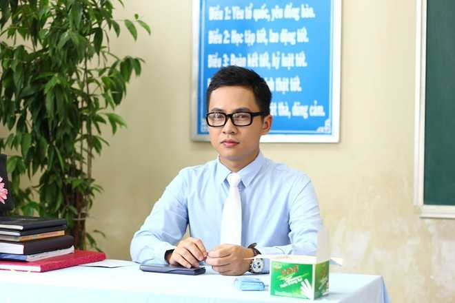 thầy giáo hot boy