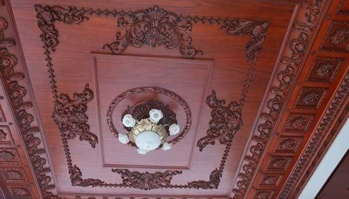 Những hình ảnh về nội thất của tòa lâu đài này chính là điểm nhấn nổi bật bên trong ngôi nhà với những đồ vật và các kết cấu trang trí được thiết kế một cách tinh xảo, bắt mắt.