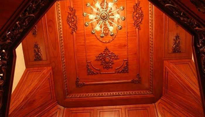 Chủ nhà là người chịu đầu tư. Để có được sự hoàn mỹ, gia chủ đã không ngần ngại bỏ thêm hàng tỉ đồng để thiết kế lắp đặt hệ thống đèn cao cấp cho lâu đài.