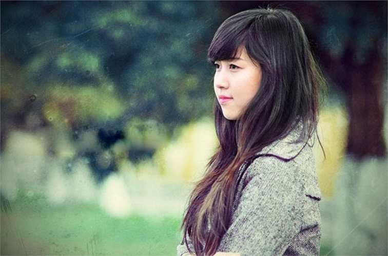 Tuy nhiên, cô bạn không xuất hiện nhiều trong các sự kiện của teen và cũng ít khi tham gia làm model cho các shop, tạp chí. 