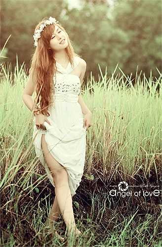 Cô bạn cũng chia sẻ nghề người mẫu không hề đơn giản như nhiều bạn trẻ suy nghĩ. Nghề này cũng yêu cầu rất cao và đầy vất vả