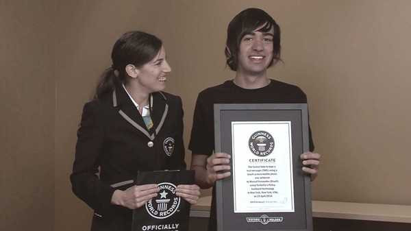 iPhone 6 Plus lập kỷ lục nhắn tin nhanh nhất thế giới