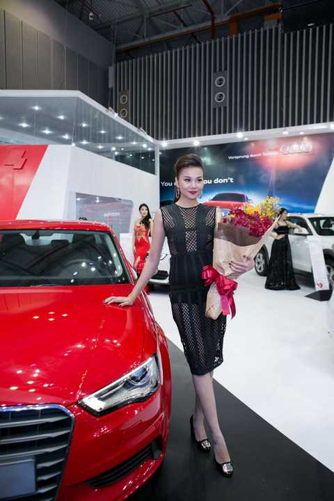 Giữ cho mình một hình ảnh sạch, không scandal, mạnh mẽ và cá tính, Thanh Hằng luôn được các nhãn hàng quảng cáo tìm đến và cô là một trong những nghệ sĩ Việt có số lượng hợp đồng quảng cáo nhiều nhất hiện nay.