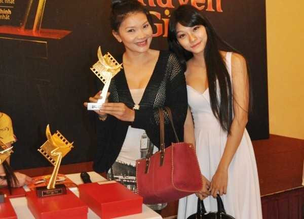 mỹ nhân lấy chồng sớm