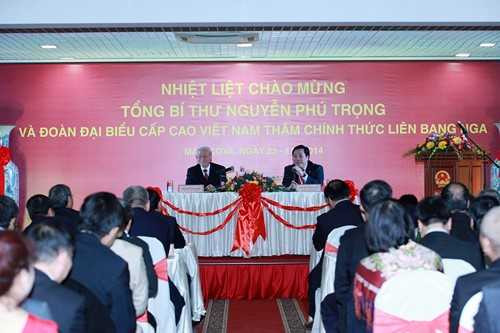 Tổng Bí thư Nguyễn Phú Trọng gặp mặt người Việt tại Nga