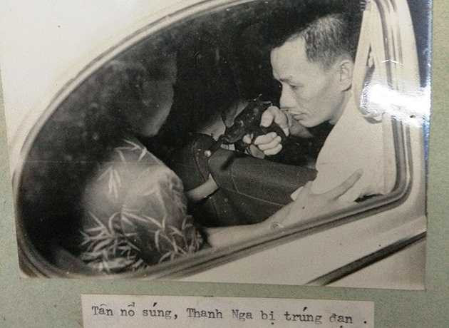 Ông Võ Tấn Thành còn gọi Đại úy Hai Thành(SN 1936, quê xã Lộc Thuận, huyện Bình Đại, tỉnh Bến Tre, ngụ số 9, đường Tân Thọ, quận Tân Bình, TP.HCM) rất được người dân yêu mến vì thành tích bắt cướp, bảo vệ yên bình ở vùng đất Sài Gòn. (Ảnh chụp lại từ tư liệu gia đình)