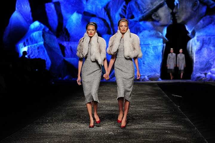 Show diễn thường niên giới thiệu BST Thu/Đông 2014 của NTK Đỗ Mạnh Cường mang tên gọi The Twins đã diễn ra thành công