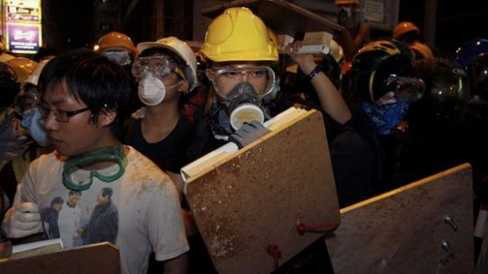 Cảnh sát Hong Kong bắt lãnh đạo sinh viên biểu tình