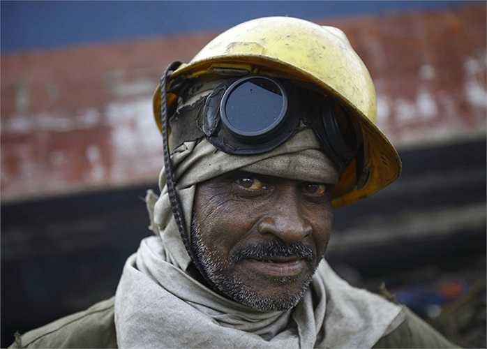 Đây là những nơi có nhân công rẻ, nhu cầu dùng thép tái chế lớn và các quy định về vệ sinh môi trường còn lỏng lẻo