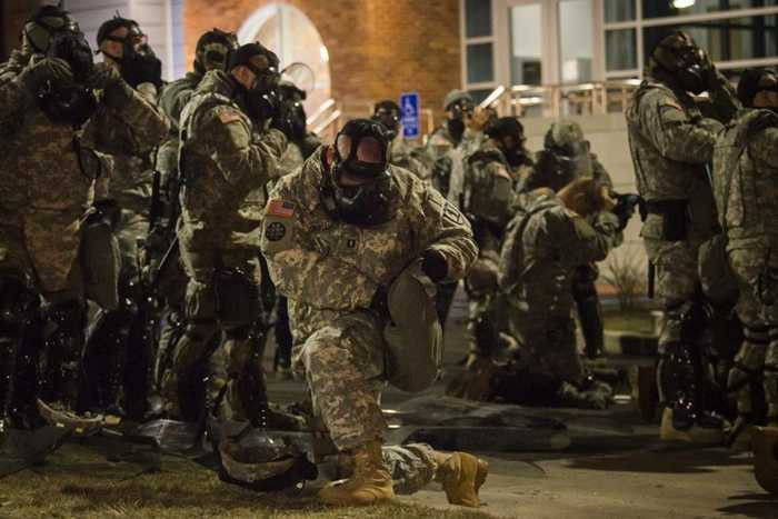 Bạo động Mỹ: 400 người bị lực lượng an ninh bắt giữ