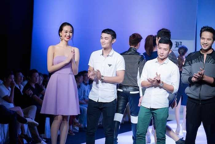 Nữ diễn viên 'Mỹ nhân Sài Thành' thu hút mọi ánh nhìn với làn da trắng và nụ cười rạng rỡ.