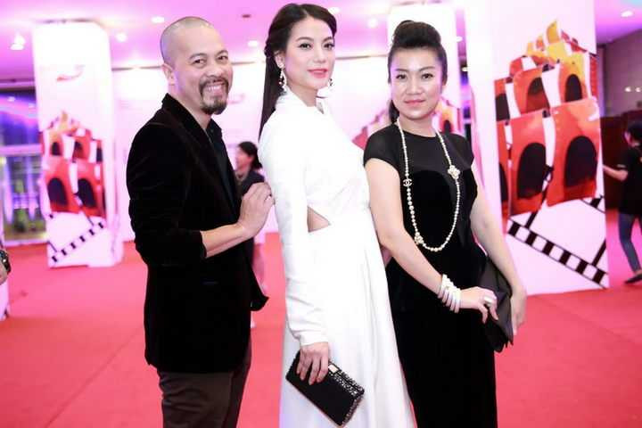 Võ Thùy Dương là một trong những NTK đang tạo được ấn tượng với công chúng yêu thời trang. Chị từng thiết kế trang phục cho không ít ngôi sao của showbiz Việt.