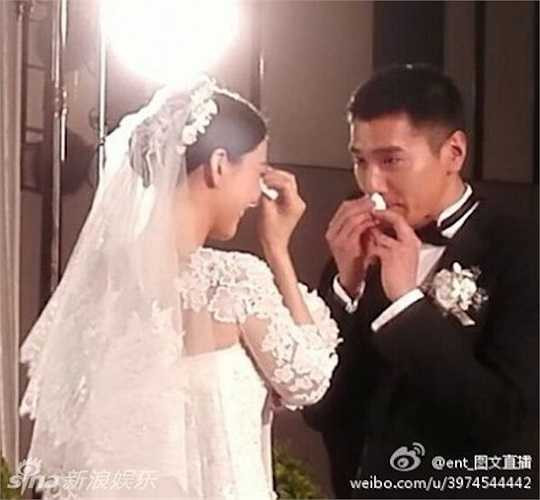 Viên Viên và Hựu Đình rơi lệ trong ngày quan trọng.