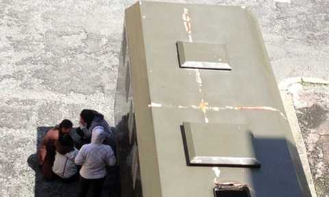 nớc mắt mẹ, quận Gò Vấp, TP.HCM, Phút chết lặng của người cha