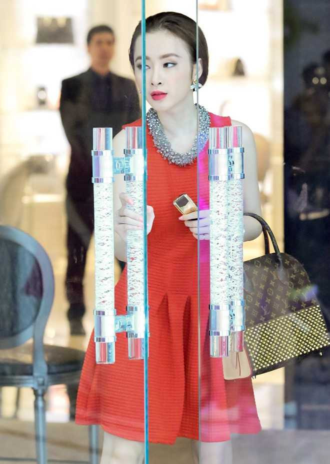 angela phương trinh