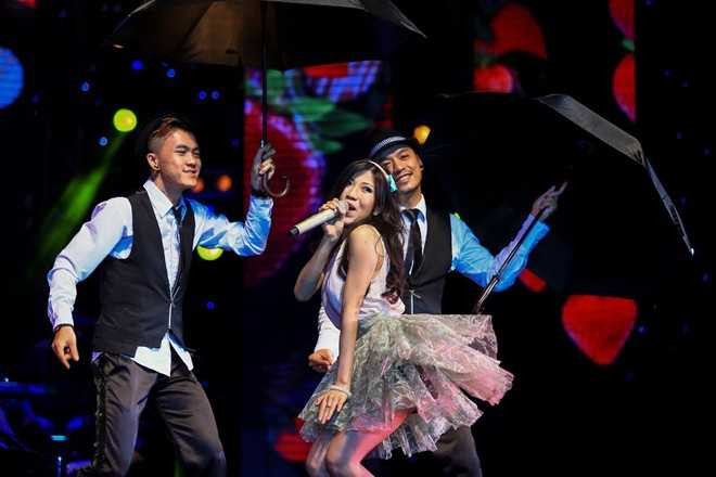 Loạt ca sỹ trẻ xuất hiện trong 'Bài hát yêu thích' tháng 12