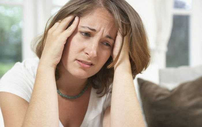 Suy nghĩ lại: Ám ảnh suy nghĩ về cách người khác làm tổn thương bạn hoặc đối xử không công bằng với bạn không giải quyết được bất cứ điều gì. Nếu bạn thấy mình là nguyên nhân của sự tức giận, hãy bình tĩnh lại và nói chuyện với đối phương bằng thái độ phù hợp cùng lấy lại sự điềm tĩnh để giải quyết vấn đề.