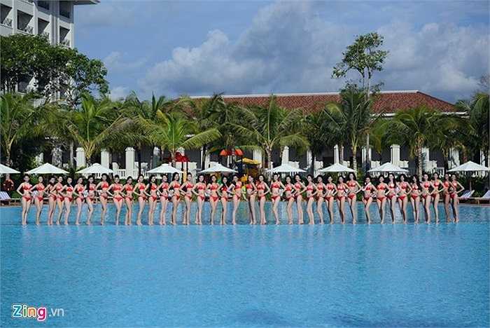 Ban giám khảo sẽ dựa trên kết quả của bộ ảnh chụp cùng phần thi biểu diễn trên sân khấu tại bể bơi lớn tại địa điểm tổ chức để chọn ra thí sinh có thân hình đẹp nhất của Hoa hậu Việt Nam năm nay.