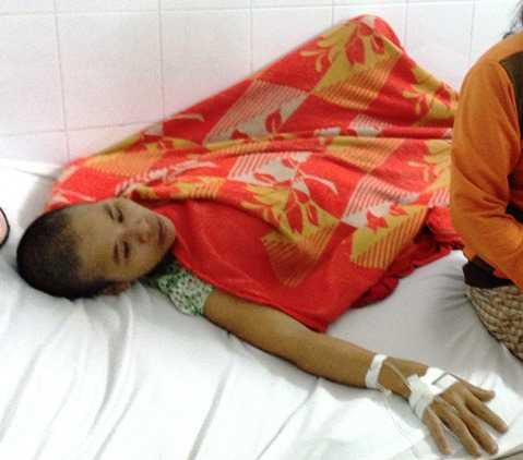 Hai cháu bé nghi bị tiêm thuốc diệt cỏ: Công an vào cuộc