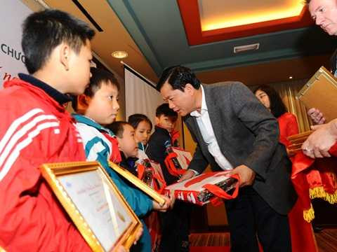 tai nạn, giao thông, Ủy ban an toàn giao thông, Khuất Việt Hùng