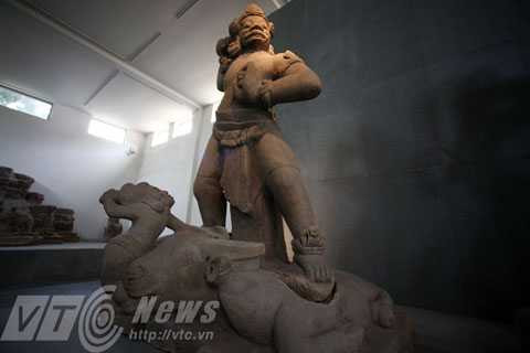 Nơi lưu trữ, Báu vật quốc gia, Đà Nẵng, Bảo tàng, Điêu khắc Chăm, cổ vật