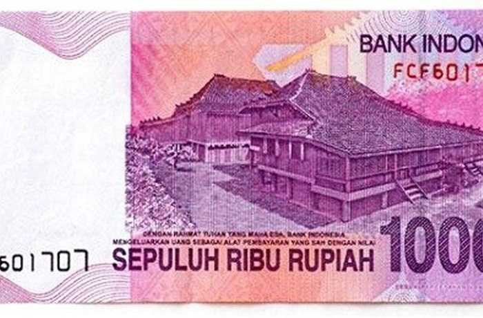 Tờ 1.000 rupiah của Indonesia có hình ngôi nhà truyền thống ở thành phố Palembang . Từ “rupiah” xuất phát từ 'rupee' của Ấn Độ.