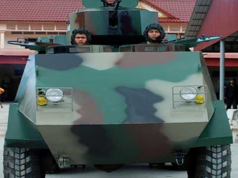 phát minh, Hai Lúa, xe bọc thép, xe tăng