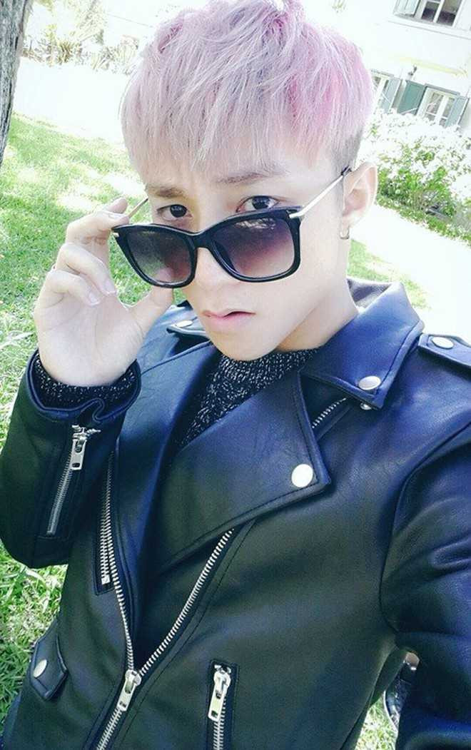 Nam ca sỹ thông báo lý do ngừng diễn do bị viêm họng.