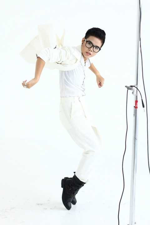 Có thể khán giả đã quen thuộc với hình ảnh Vũ Cát Tường hiền lành thì sẽ rất choáng váng khi thấy sự thay đổi của cô.