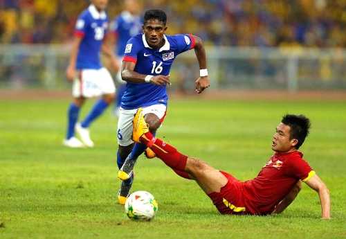 Hoàng Thịnh đá rất nhiệt ở trận gặp Malaysia